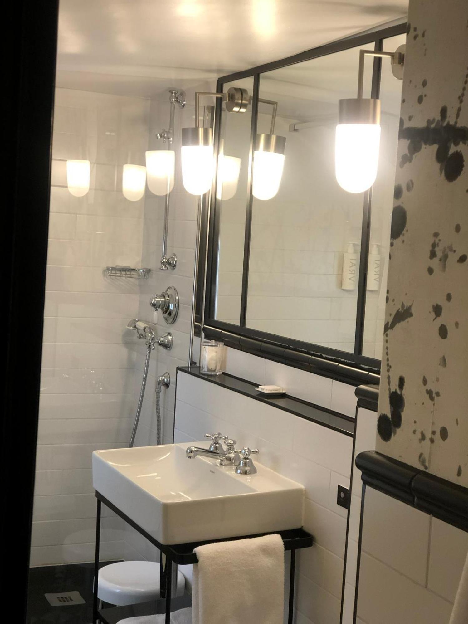 פריז Hotel Therese מראה חיצוני תמונה